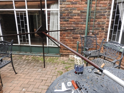 11 m Band Cobwebb antenna centred at 27.500 MHz: Ready for speaker cable, balun and coax installation