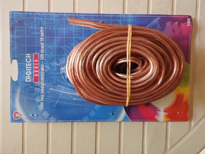 11 m Band Cobwebb antenna centred at 27.500 MHz: Speaker cable