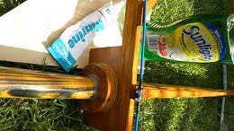 11 m Band Hentenna centred at 27.500 MHz: Mast rings glued in place